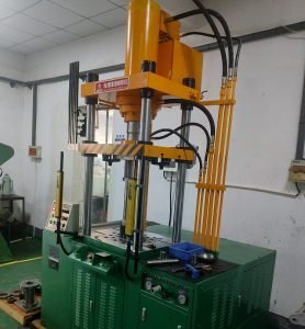 Hydraulic press machine